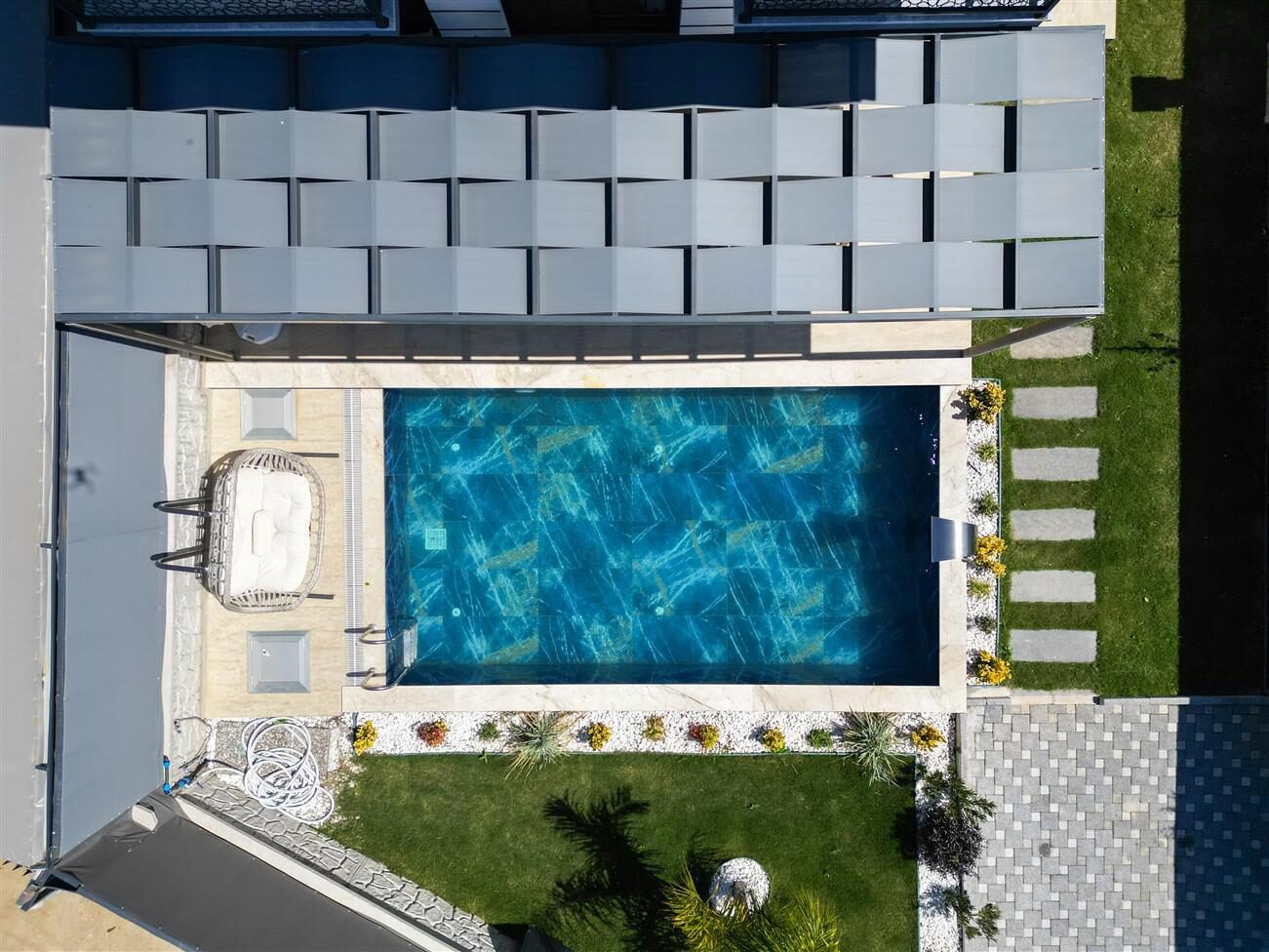 Villa Sembol — 58