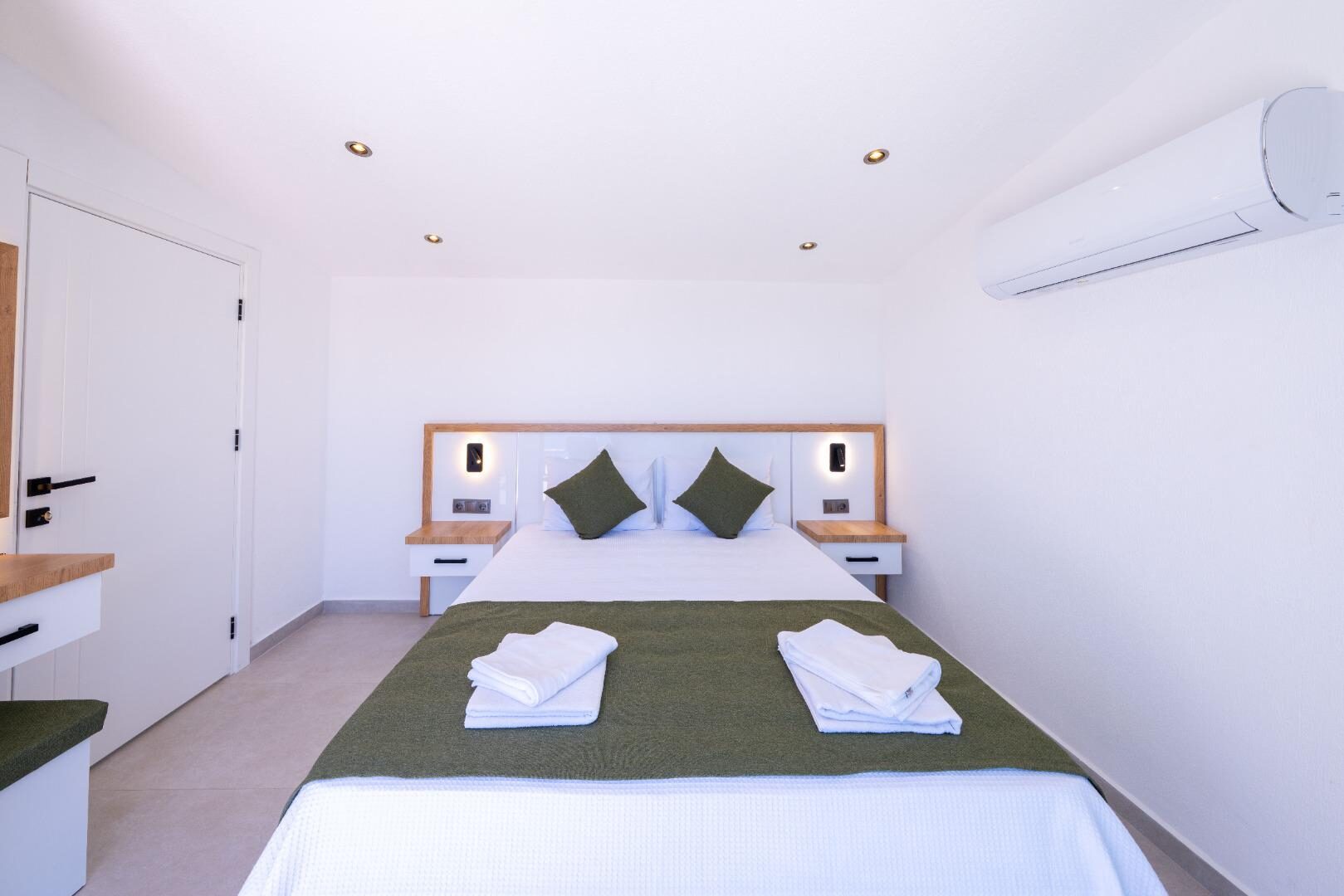 Villa Lovelet 2 — 87