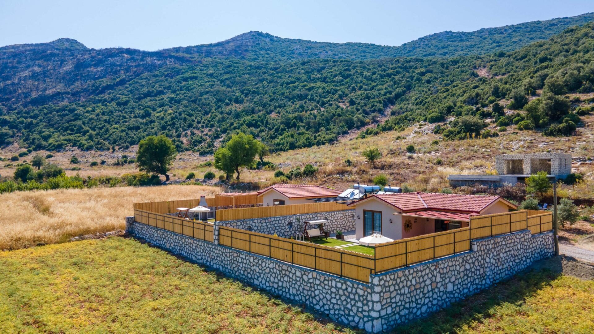 Villa Red — 42