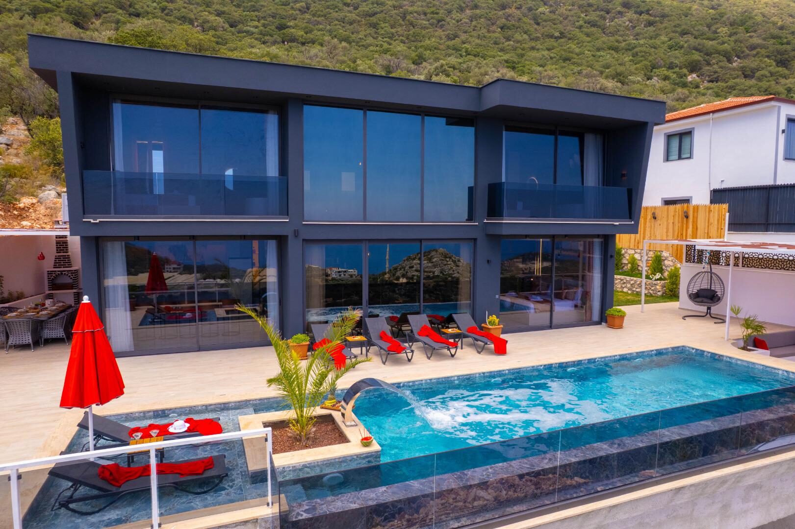 Villa Dark Palace — 89