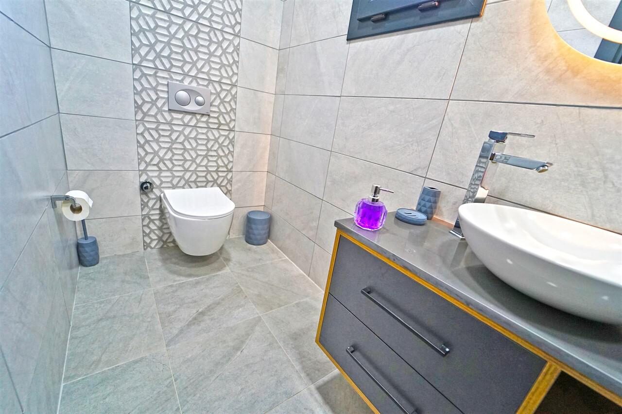 Villa Mamon Luxury Life — 123