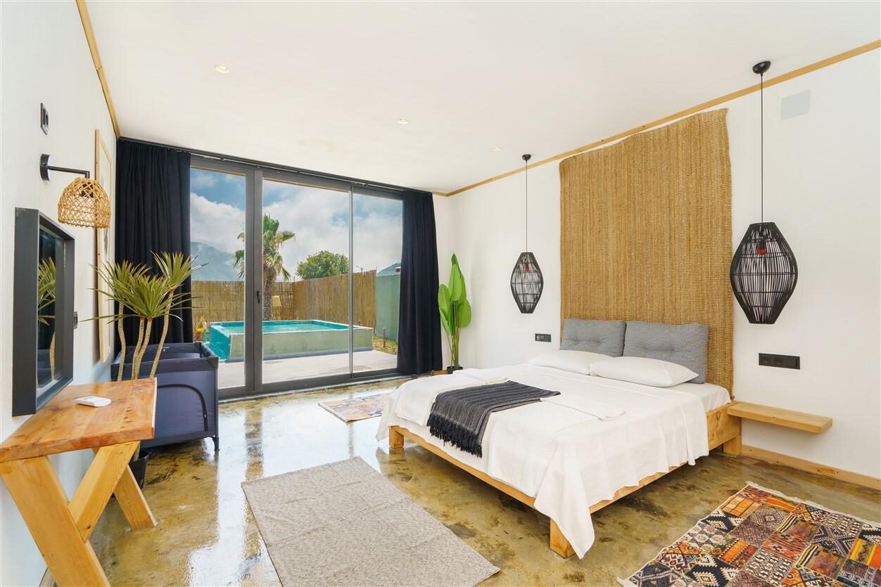 Villa Stay 2 — 28