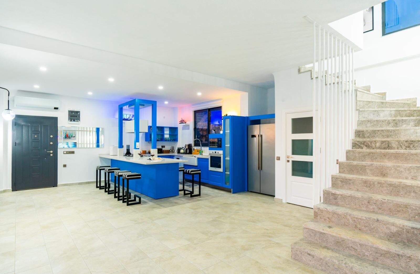 Villa Uranus — 85