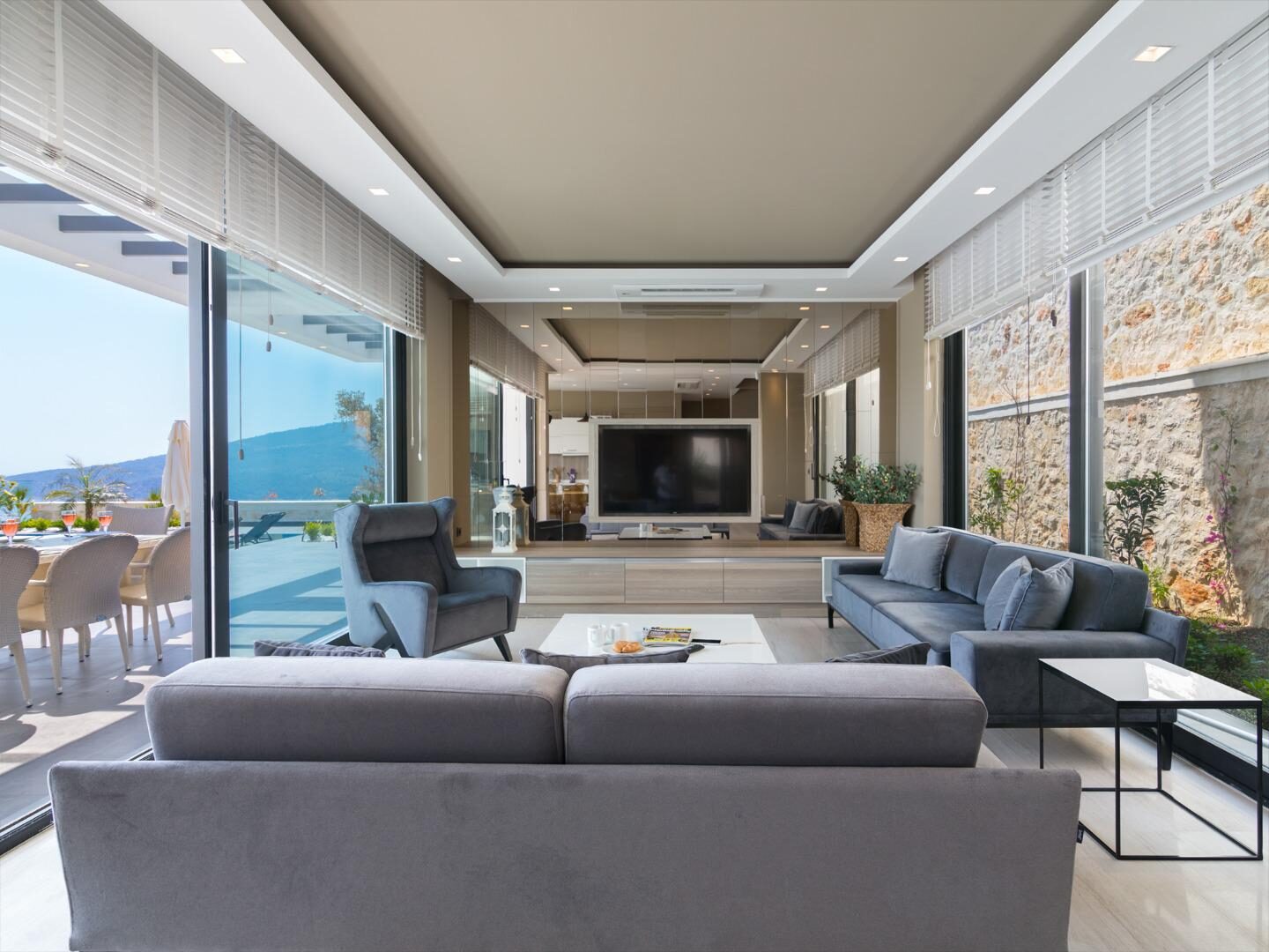 Villa Panoramas — 13