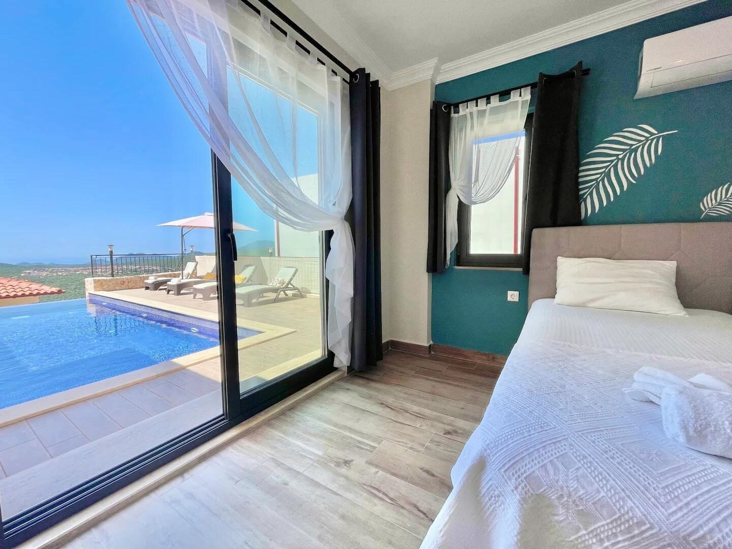 Villa Zeus — 17