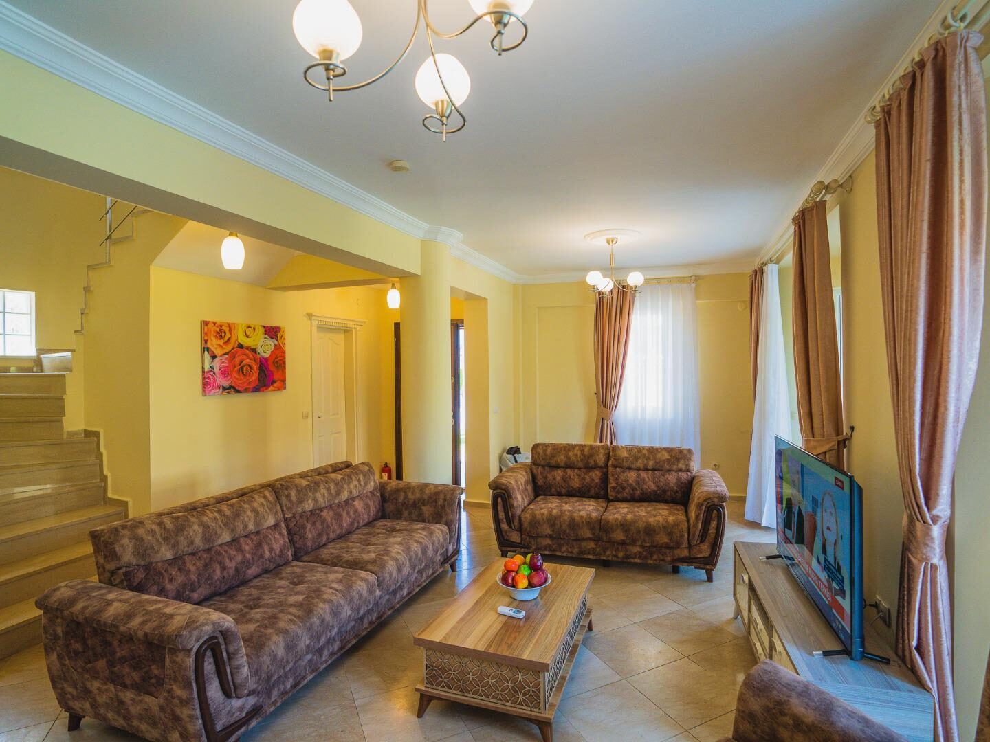 Villa Pearl 9 — 12