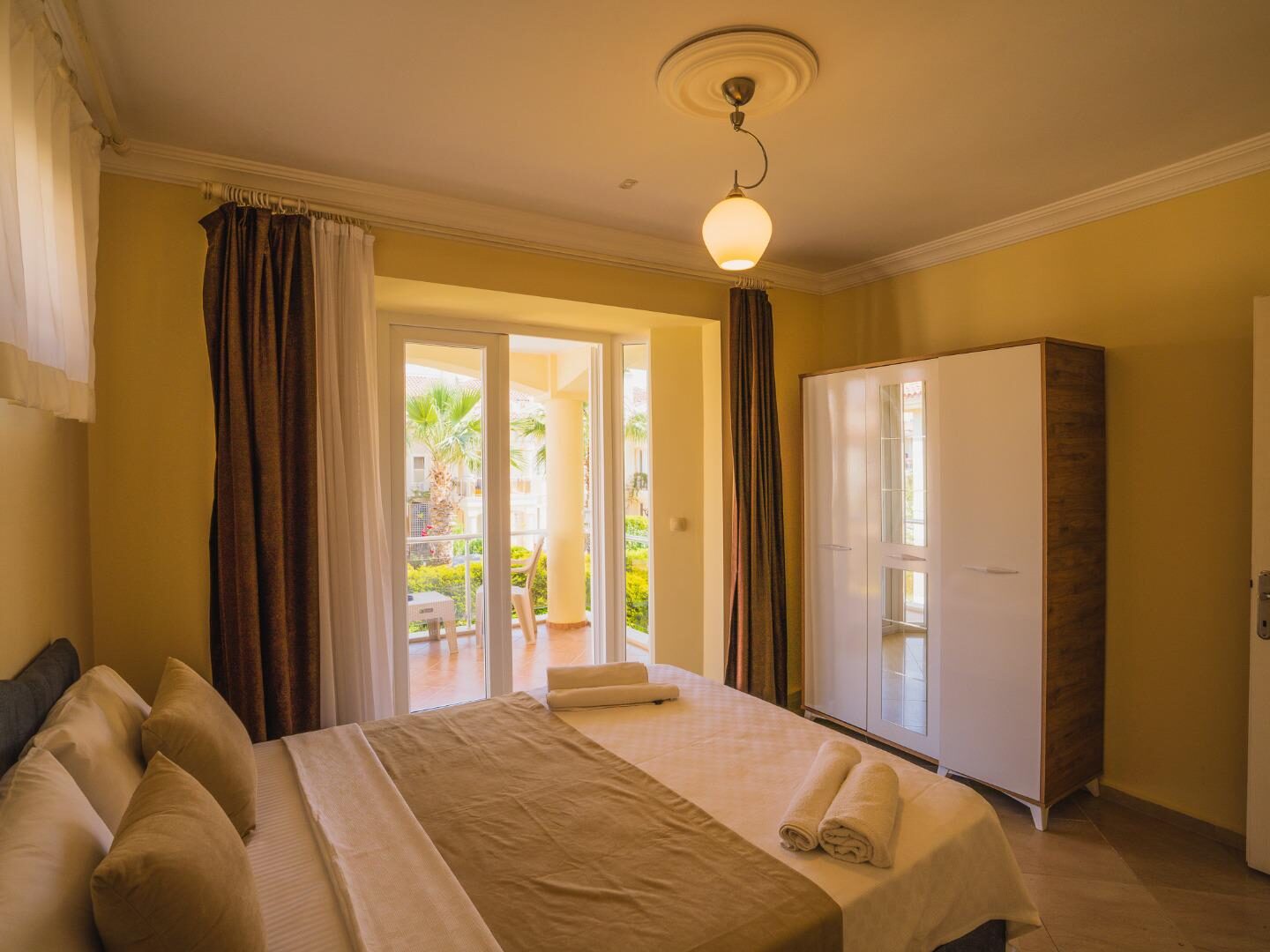 Villa Pearl 9 — 19