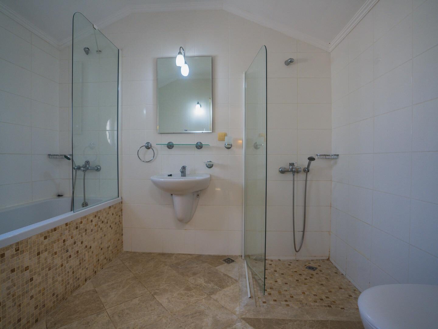 Villa Pearl 9 — 25