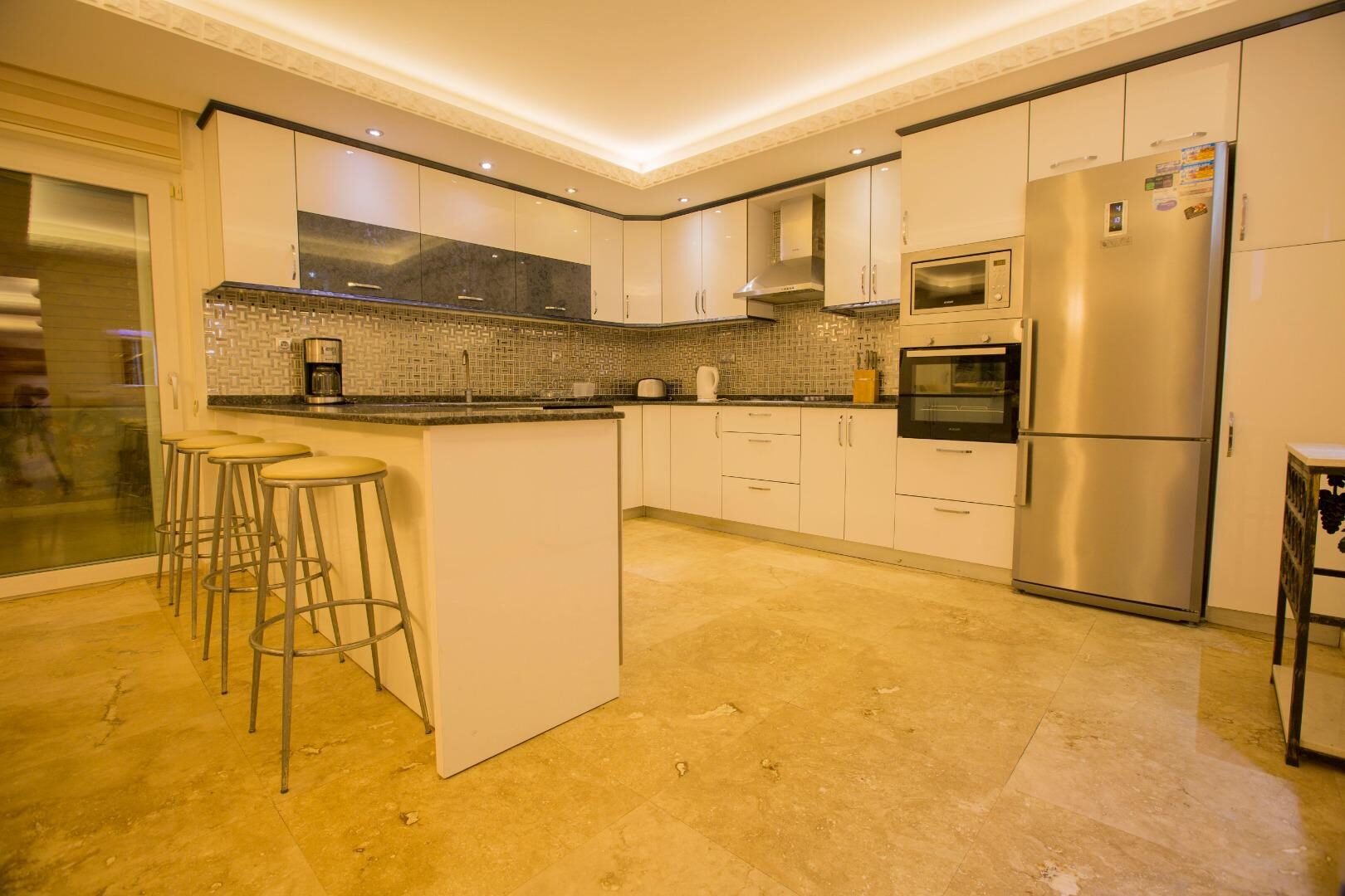 Villa Montana — 66