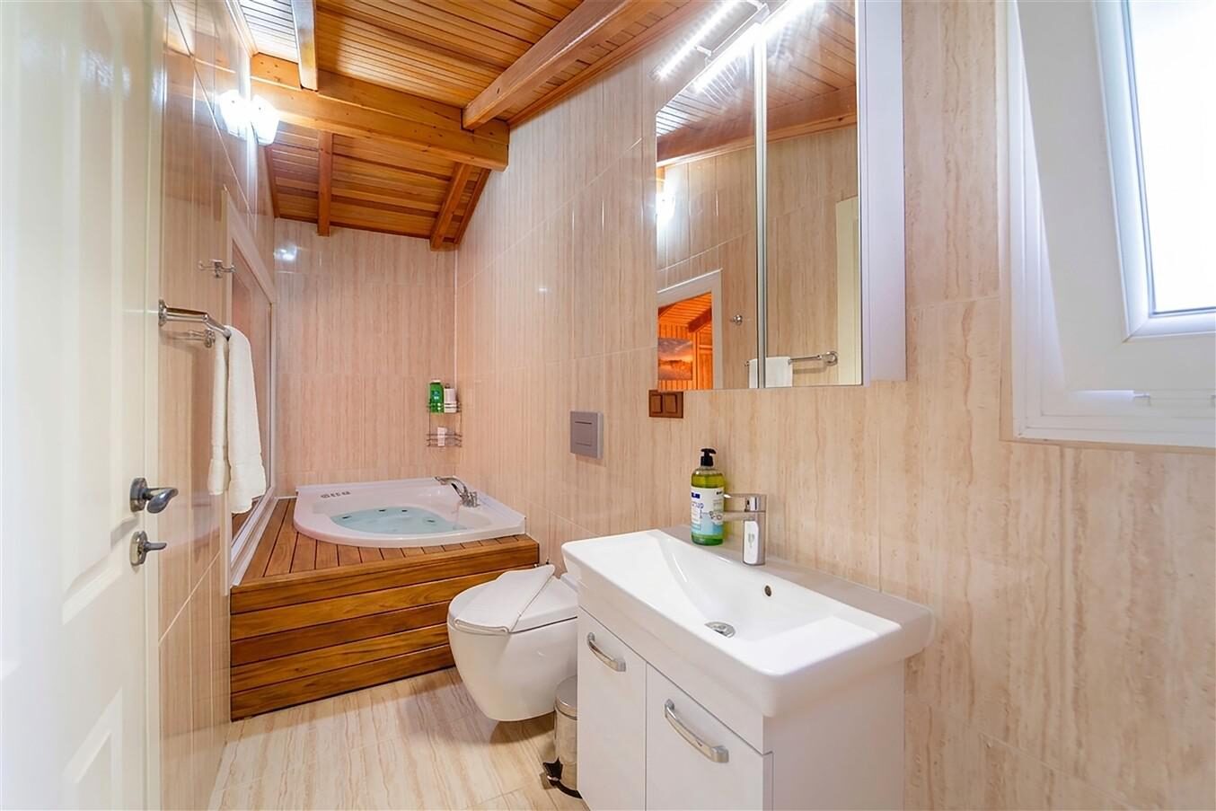 Villa Botanik — 53