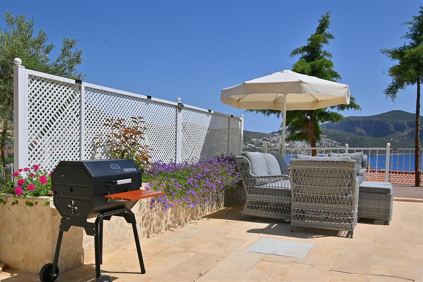 Villa Dionysus — 24