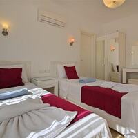 Villa Hermes 1 – villa for rent in Ortaalan