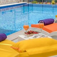 Villa Alis – villa for rent in Akbel
