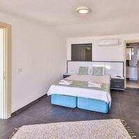 Villa Zaz — 39