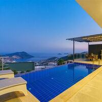Villa Twins 2 – villa for rent in Akbel