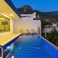 Villa Twins 2 – villa for rent in Akbel