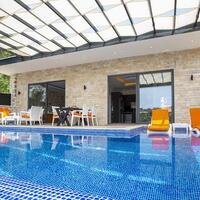 Villa Panama — 17
