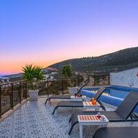 Apart Suit Karmen – villa for rent in Ortaalan