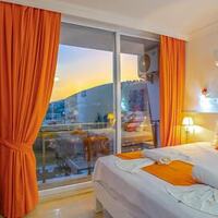 Apart Suit Karmen – villa for rent in Ortaalan