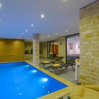 Villa Tarz — 53