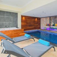 Villa Yang — 2