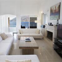 Villa Cape House – villa for rent in Yarımada