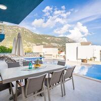 Villa Özgen Duo – villa for rent in Kalamar