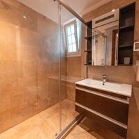 Villa Caledonia — 32