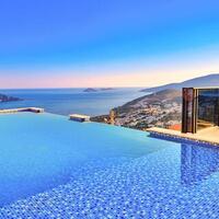 Villa Luxury – villa for rent in Kızıltaş