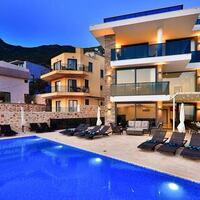 Villa Luxury – villa for rent in Kızıltaş