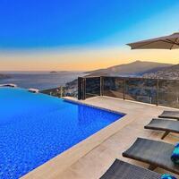 Villa Luxury – villa for rent in Kızıltaş