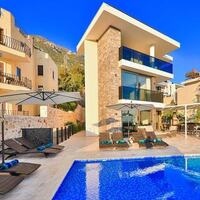 Villa Luxury – villa for rent in Kızıltaş