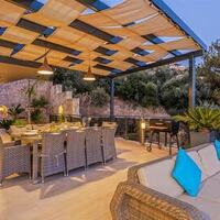 Villa Waratah — 14