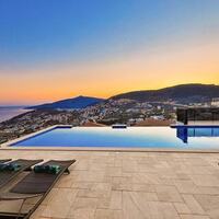 Villa Luxury – villa for rent in Kızıltaş