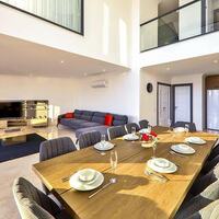 Villa Luxury – villa for rent in Kızıltaş