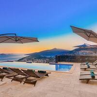 Villa Luxury – villa for rent in Kızıltaş