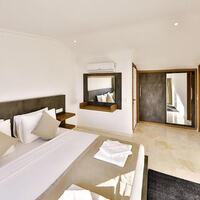 Villa Luxury – villa for rent in Kızıltaş