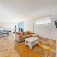 Villa Waratah — 50