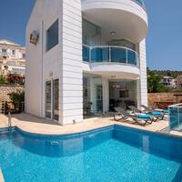 Villa Etna – villa for rent in Kışla
