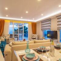 Villa Pırıltı Dining area 4 – villa for rent in Üzümlü