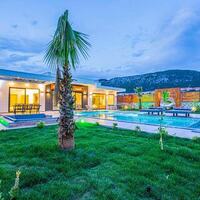 Villa Bahamas – villa for rent in Bezirgan