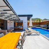 Villa Montenegro – villa for rent in Bezirgan