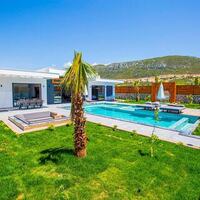 Villa Bahamas – villa for rent in Bezirgan
