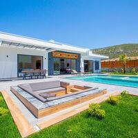 Villa Bahamas – villa for rent in Bezirgan