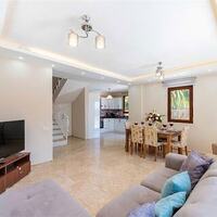Villa Ea – villa for rent in Ortaalan