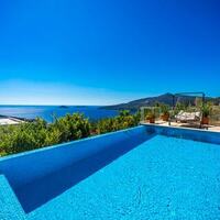 Villa Chremado — 8