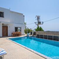 Villa Barış Pool 3 – villa for rent in Kördere