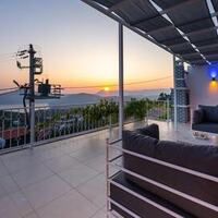 Villa Barış Garden & terrace 1 – villa for rent in Kördere