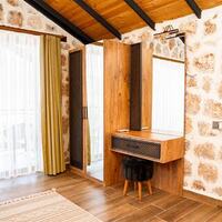 Villa Fiesta — 64