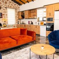 Villa Fiesta — 89